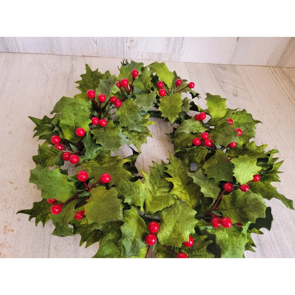 Mistletoe faux wreath Xmas‎ home decor red cranberry figure unique